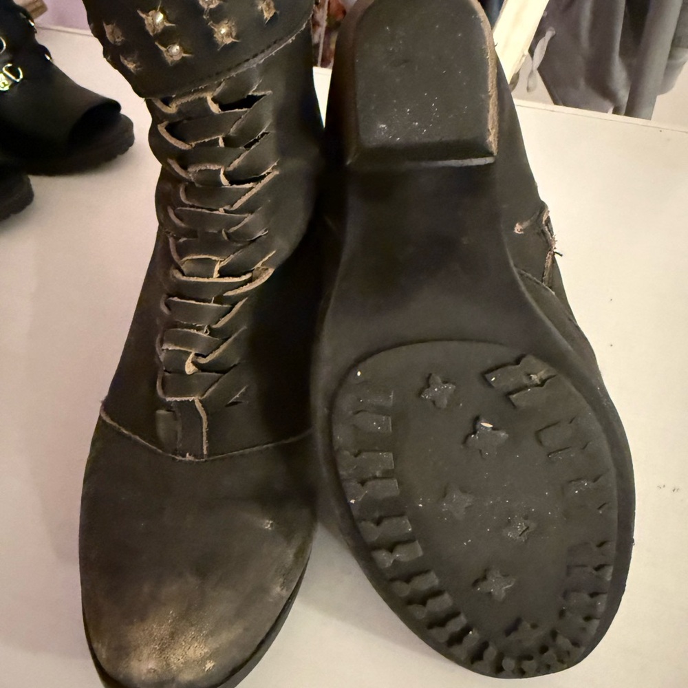 Harley-Davidson Black Studded Heeled Boots